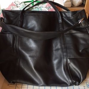 Beautiful black shoulder bag